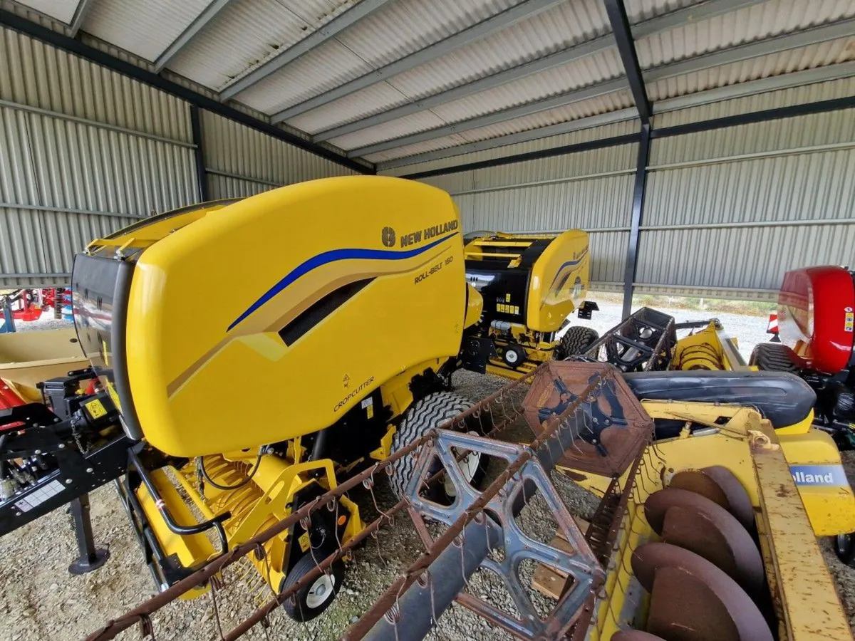 NEW HOLLAND ROLLBELT 150 BALER *PRE SEASON SPECIAL - Image 4