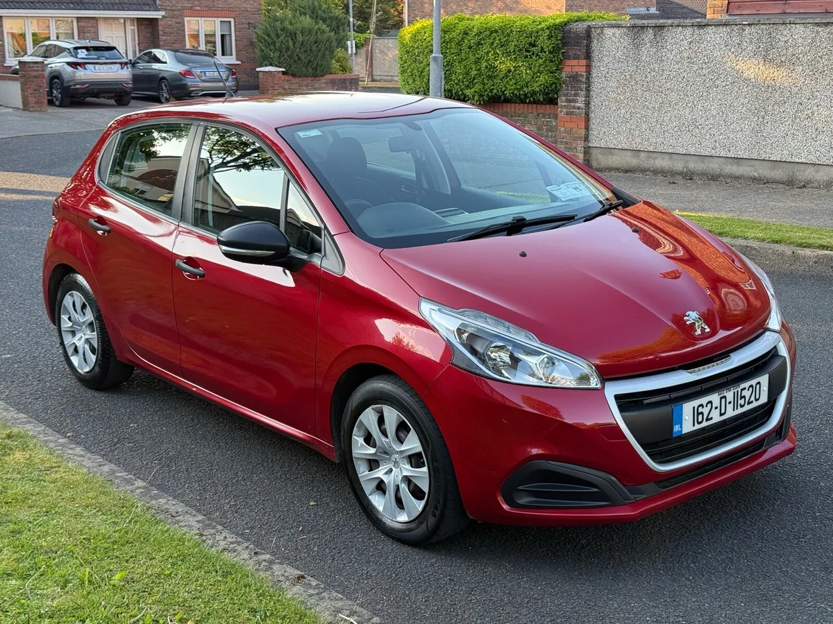 162 Peugeot 208 1.2 petrol Nct 06/26 tax 10/25 - Image 1