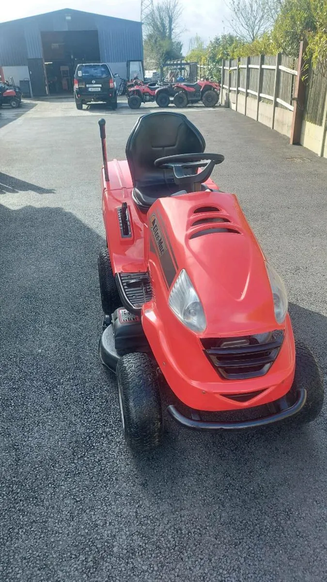 Ride on mower Hydrostatic - Image 1