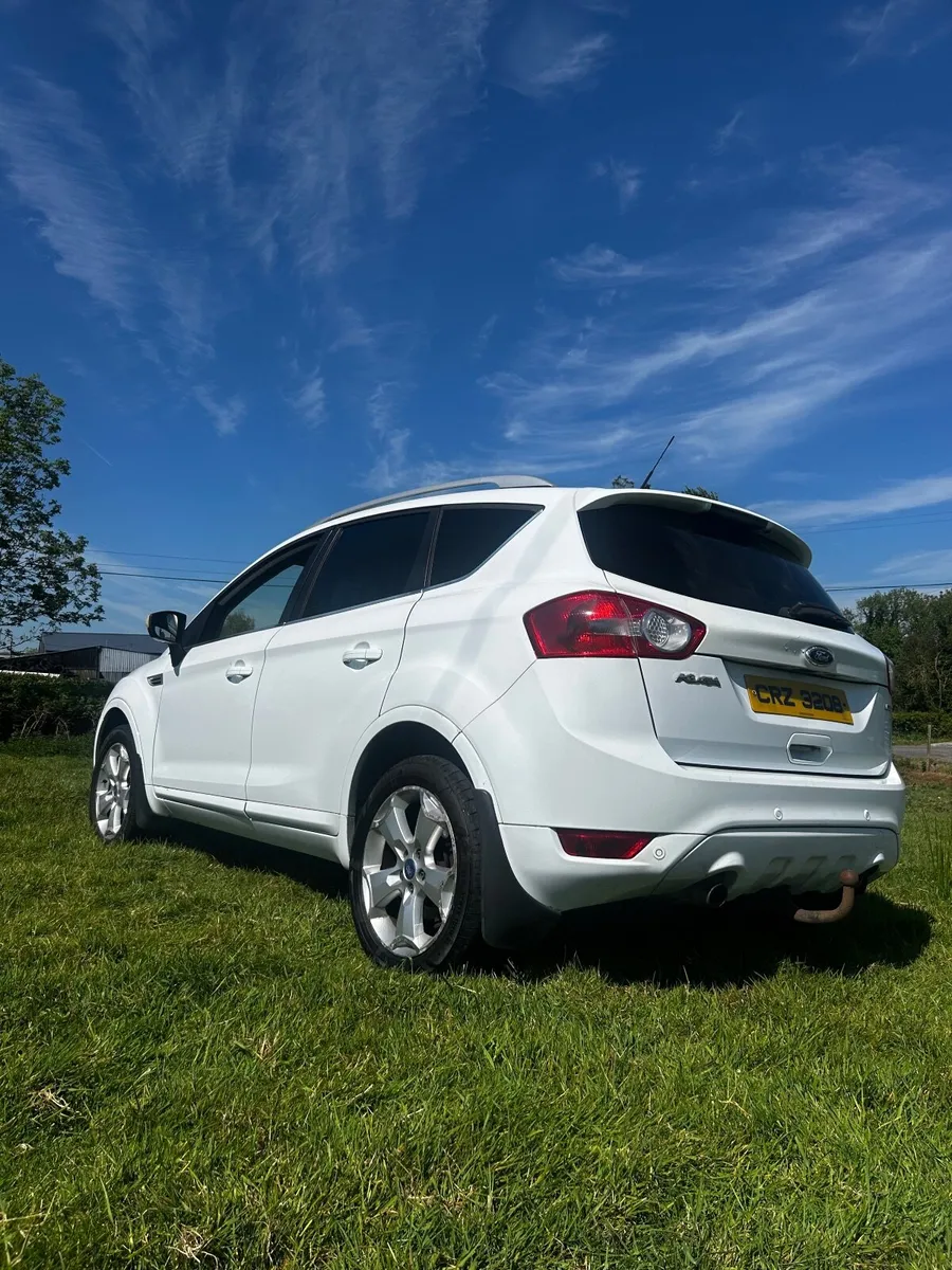 Ford Kuga 2011 - Image 1