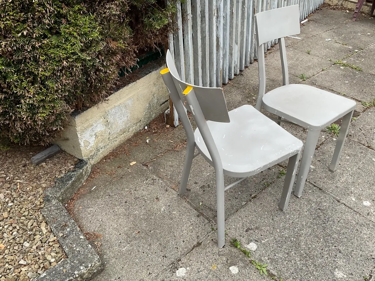 Pair of heavy meatless chairs - Image 2