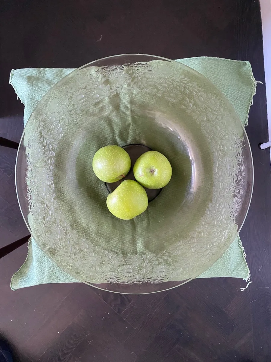 Fruit bowl  - glass - Image 1