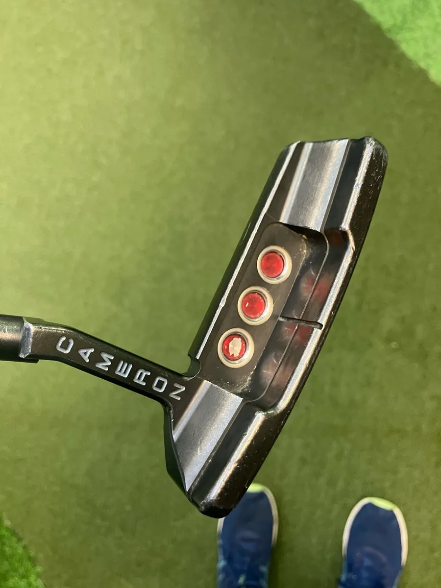 scotty Cameron Newport 2 select putter 34 inch - Image 1