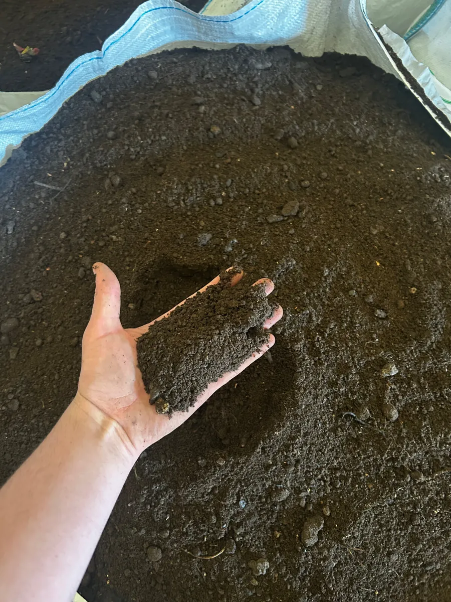 Topsoil, Nutrient Rich and Screened to Perfection - Image 4