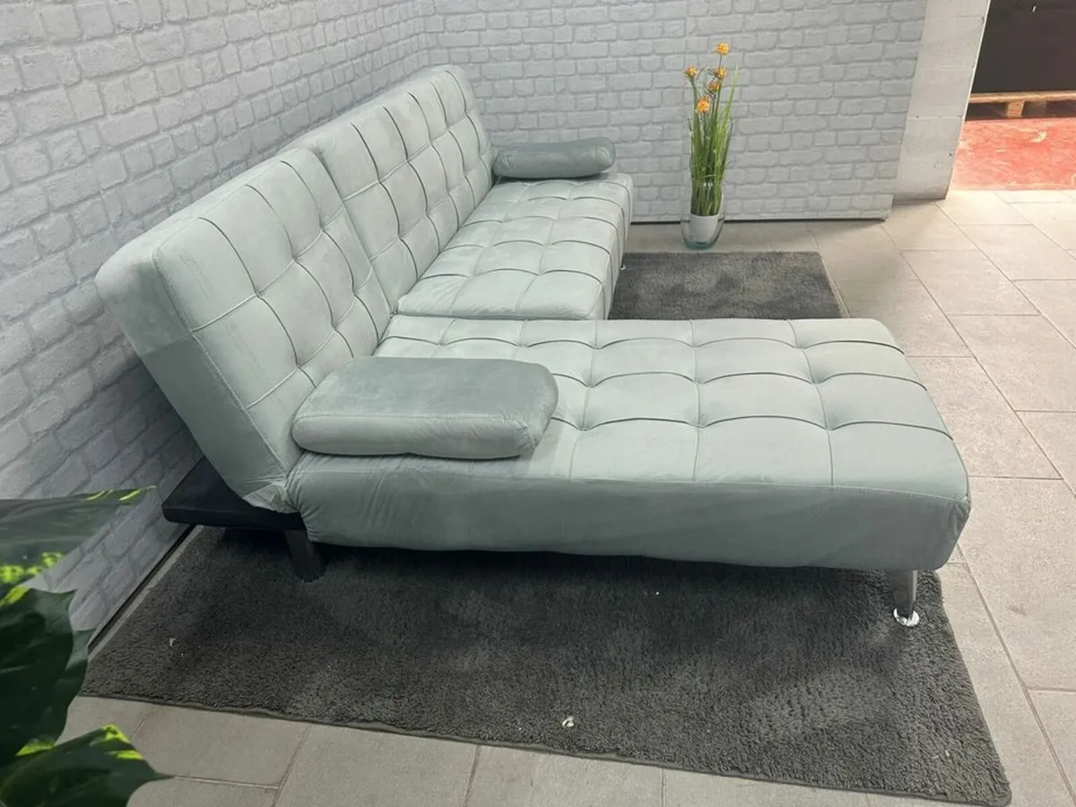 Sleek Light Grey L-Shaped Sofa Bed - Trendy Look - Image 3