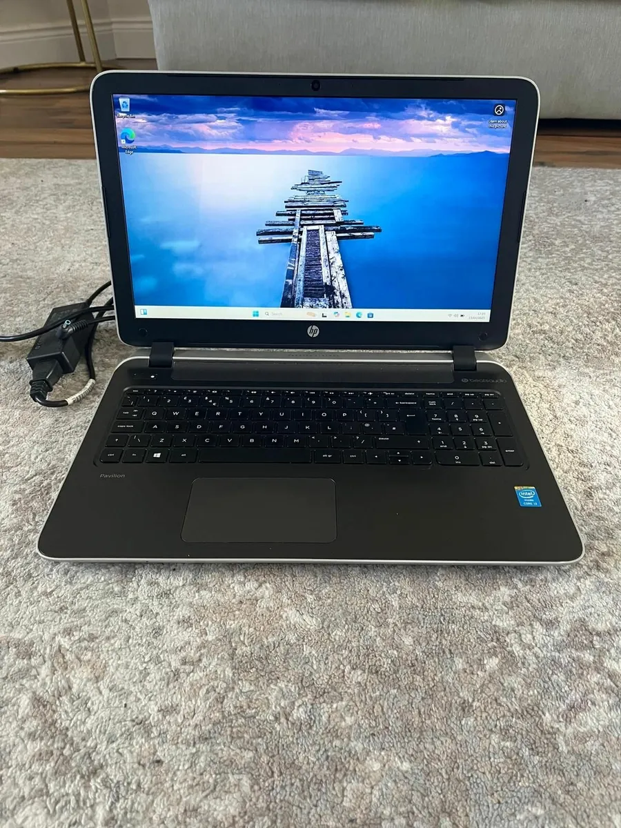 Laptop HP Pavilion 15 Notebook PC AMD A8 - Image 1