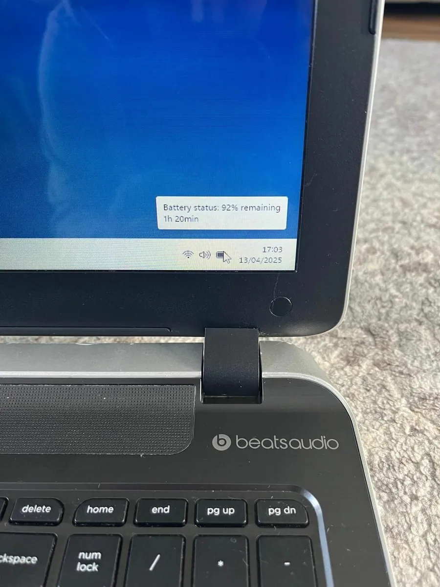 Laptop HP Pavilion 15 Notebook PC AMD A8 - Image 3