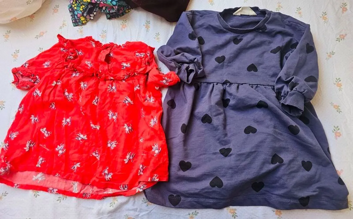 Bundle of clothes age 3 to 4 girls - Image 4