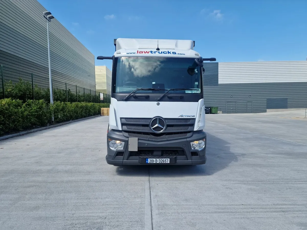 Mercedes-Benz Actros 2020 - Image 2