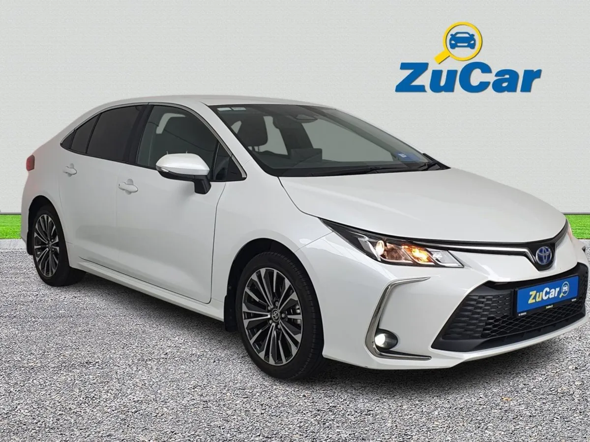 Toyota Corolla  72 1.8 Hybrid Luna Sport Saloon - Image 1