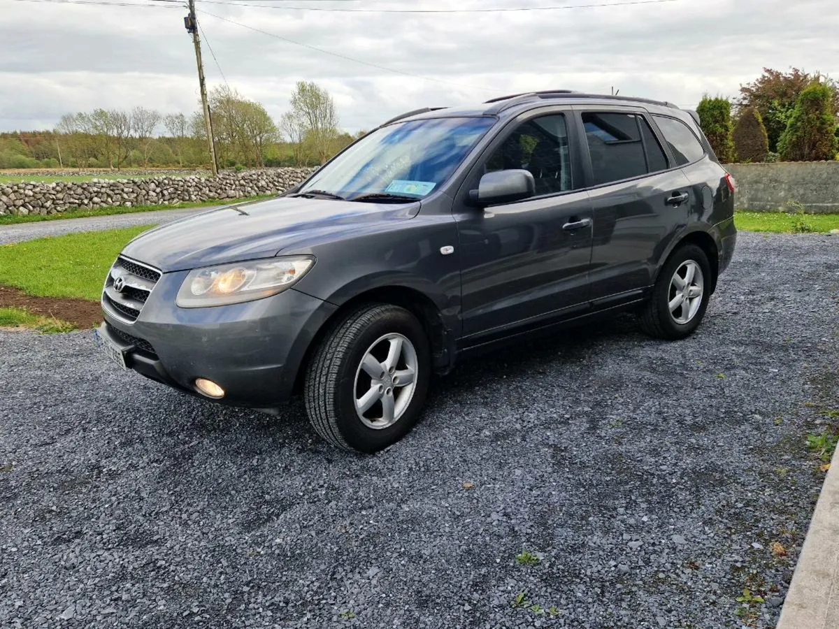 Hyundai santafe - Image 4
