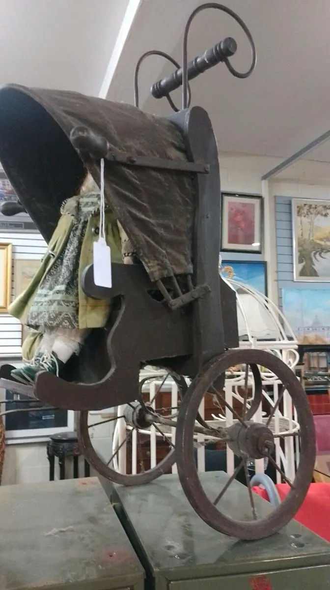 Decorative Victorian Style Doll And Pram - Image 2