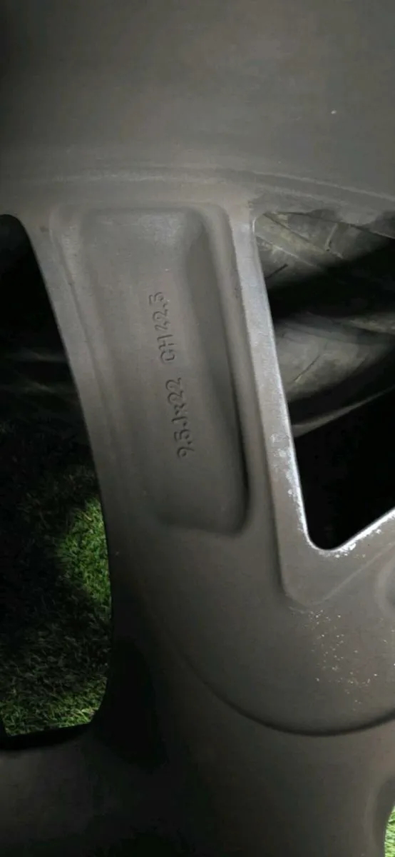 Land-rover 22" Alloys - Image 3