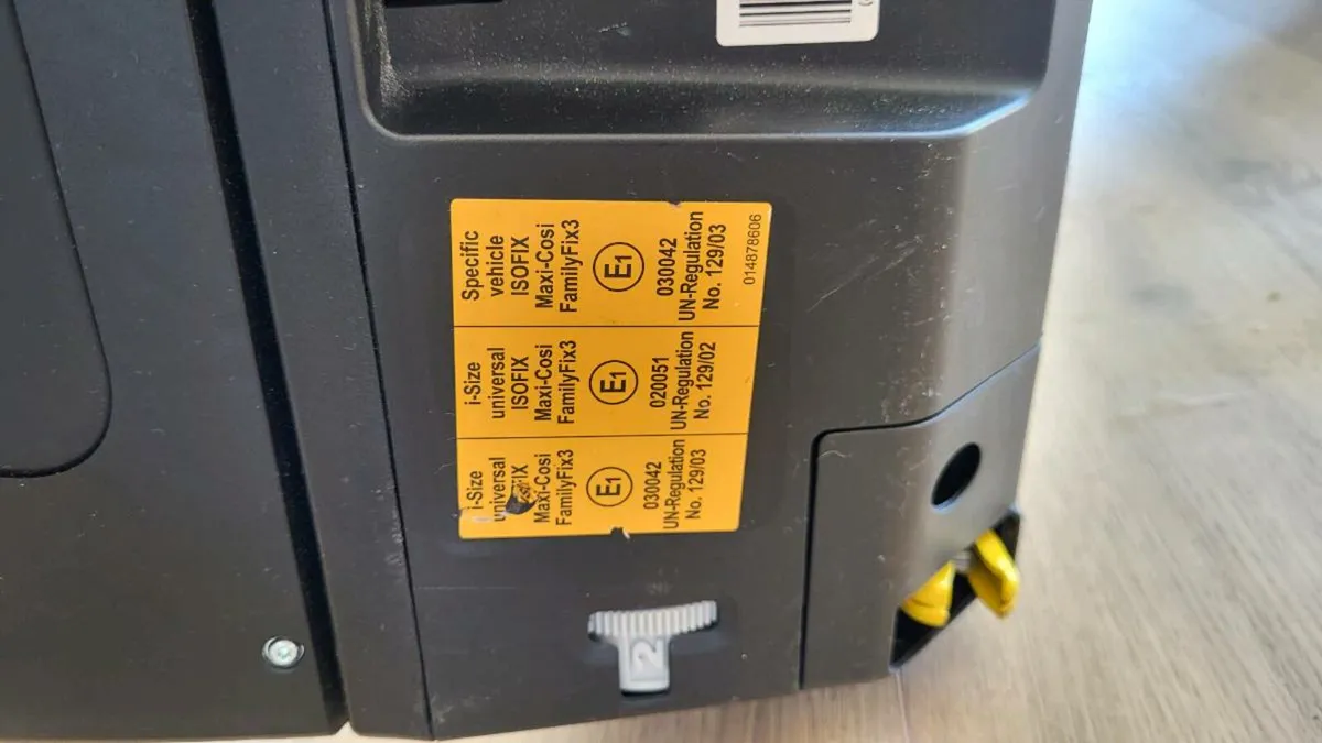 Isofix base - Image 3