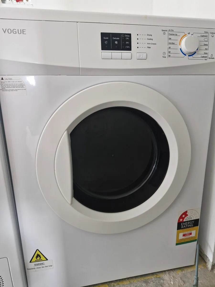 Clothes dryer - Image 2