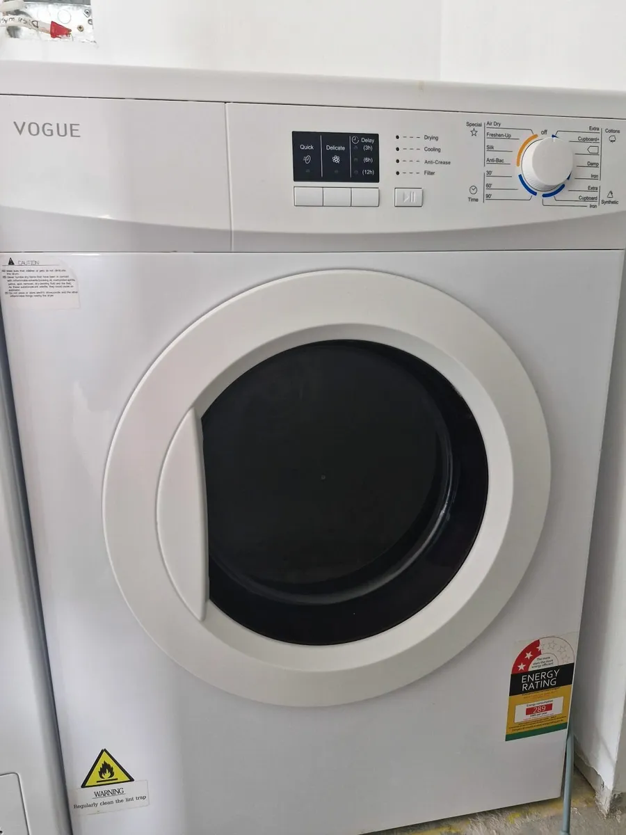 Clothes dryer - Image 4
