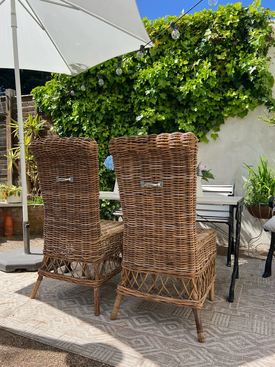 Coach house wicker chairs - Image 2