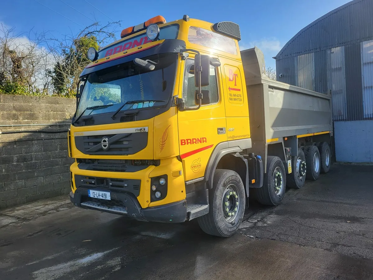 Volvo tipper - Image 1
