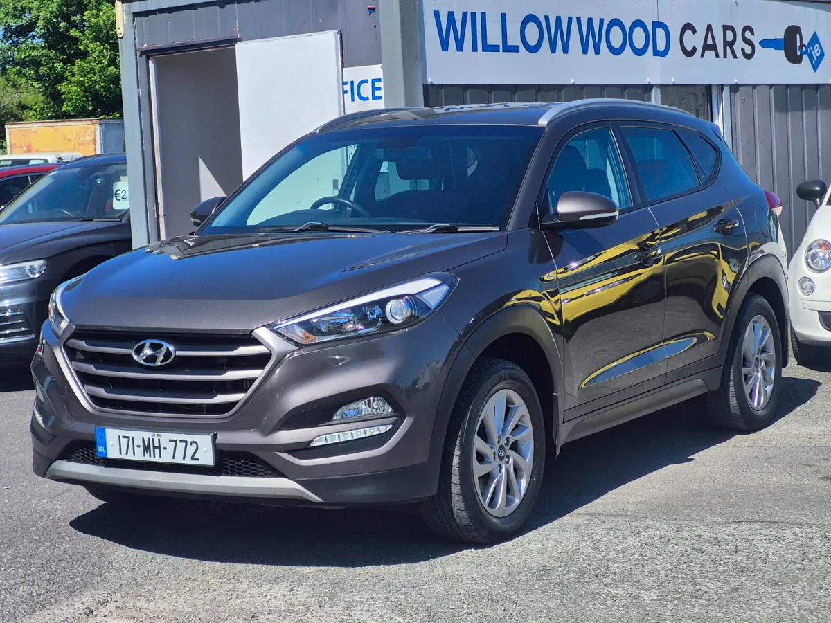 Hyundai Tucson 1.7crdi Executive 2017 - Image 1