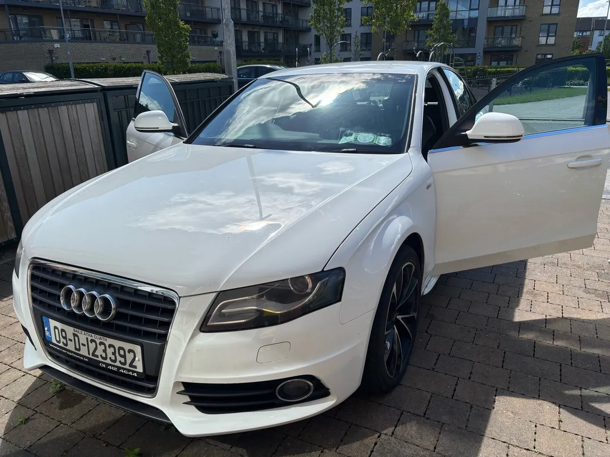 Audi a4 S-line 2009 - Image 1