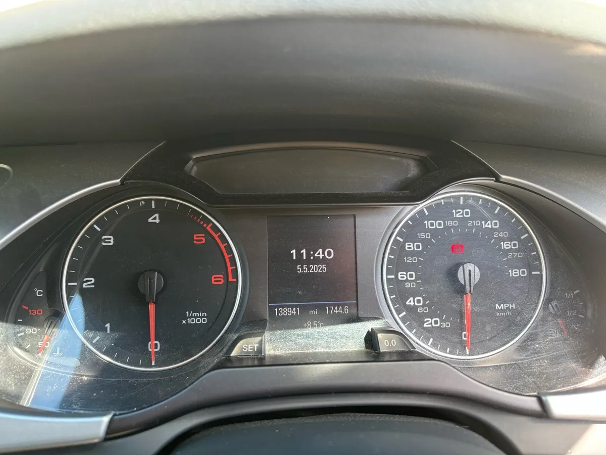 Audi a4 S-line 2009 - Image 4
