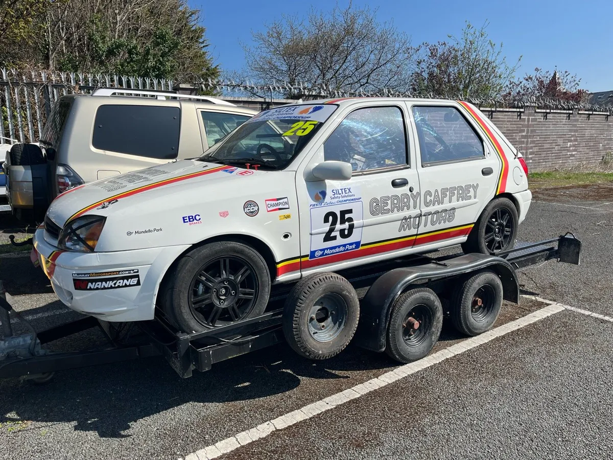 Racing Fiesta zetec - Image 1