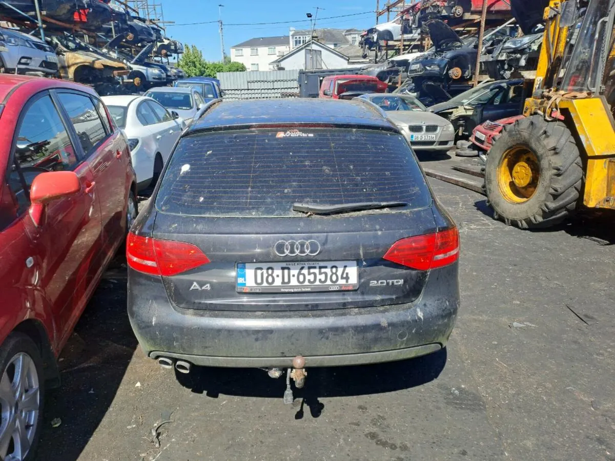 Audi A4 Avant b8 breaking for parts - Image 3