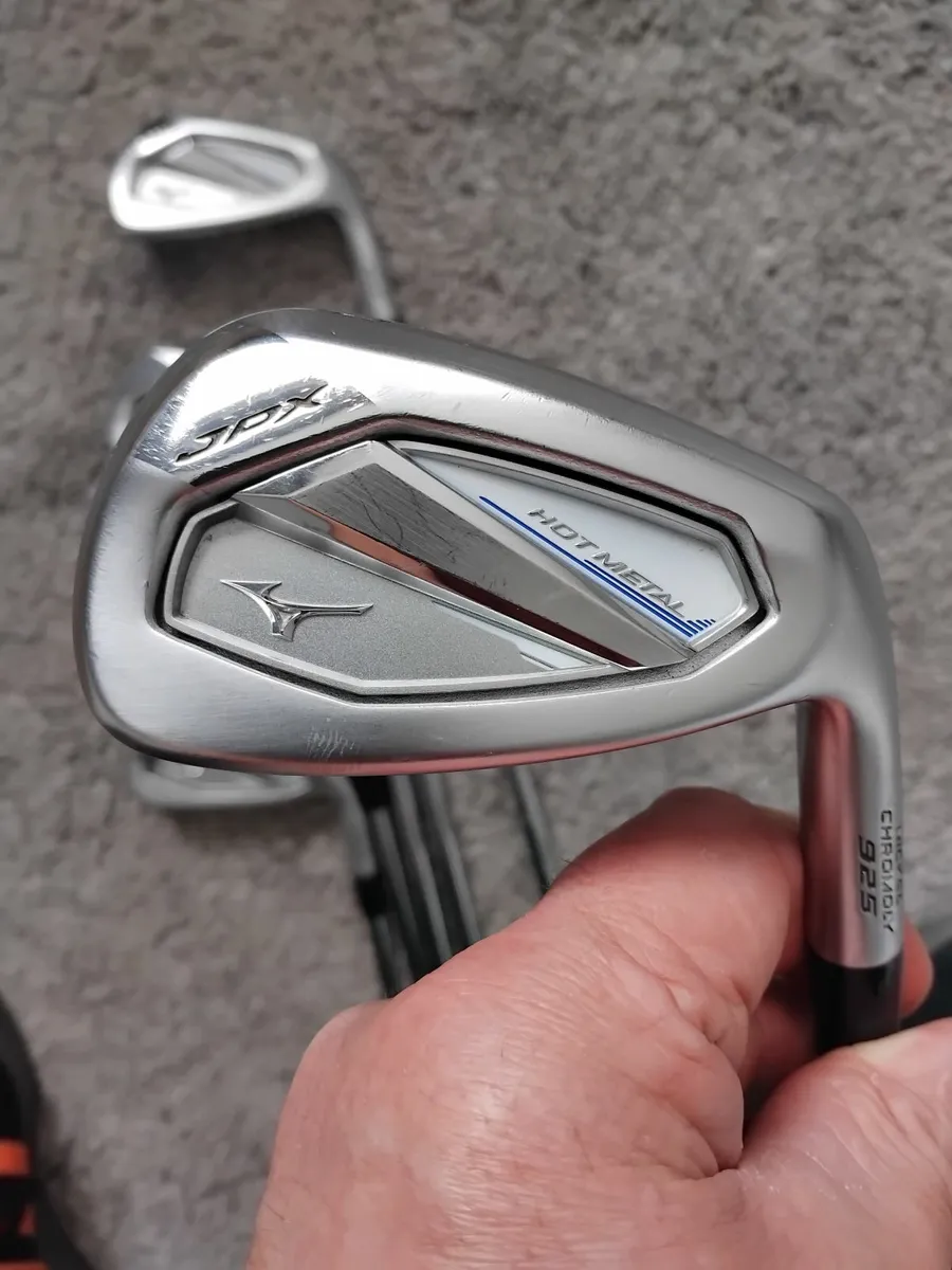 Irons new model JPK 925 - Image 1