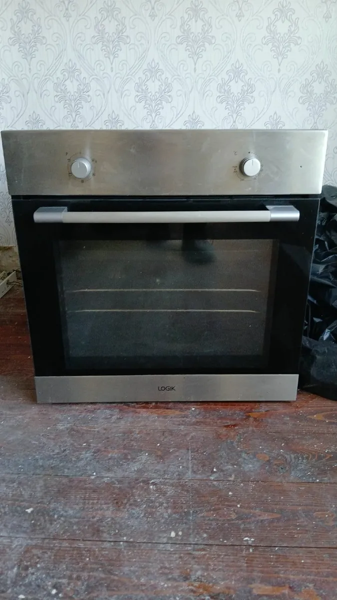 Oven