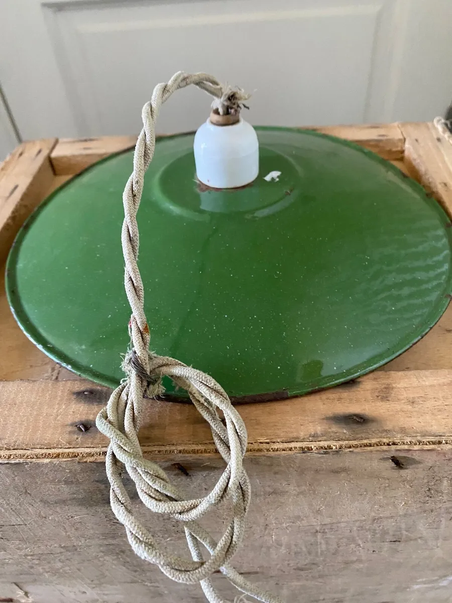 Light - vintage enamel pendant - Image 4