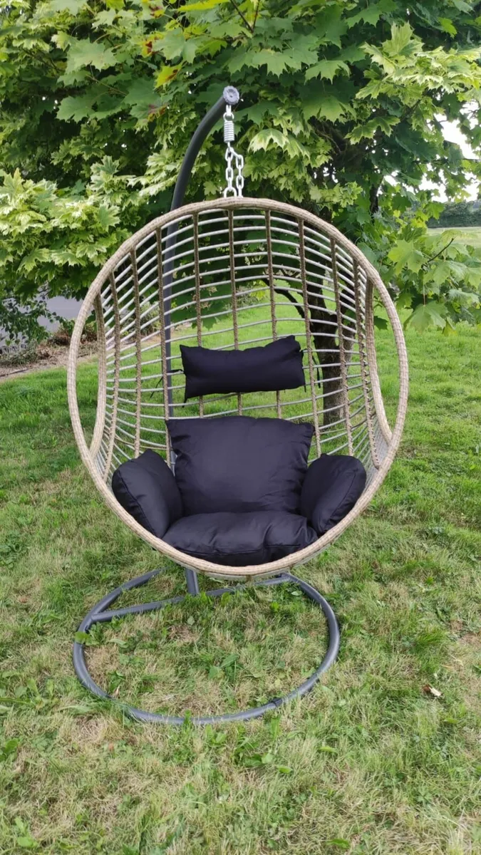 Hanging Swings Eggs – Metal Frame – Free Delivery - Image 2