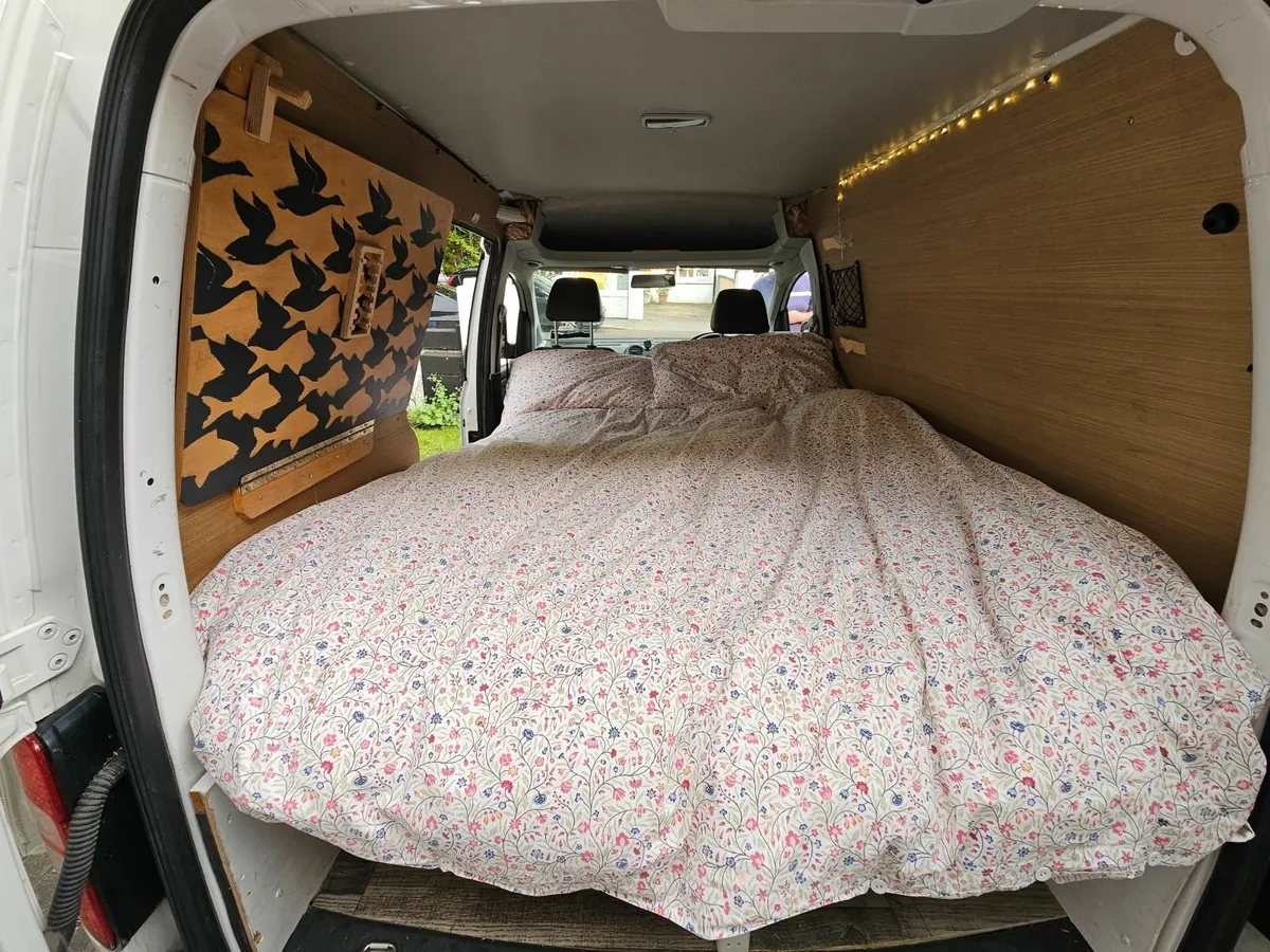 Volkswagen Caddy 2013 - Image 4