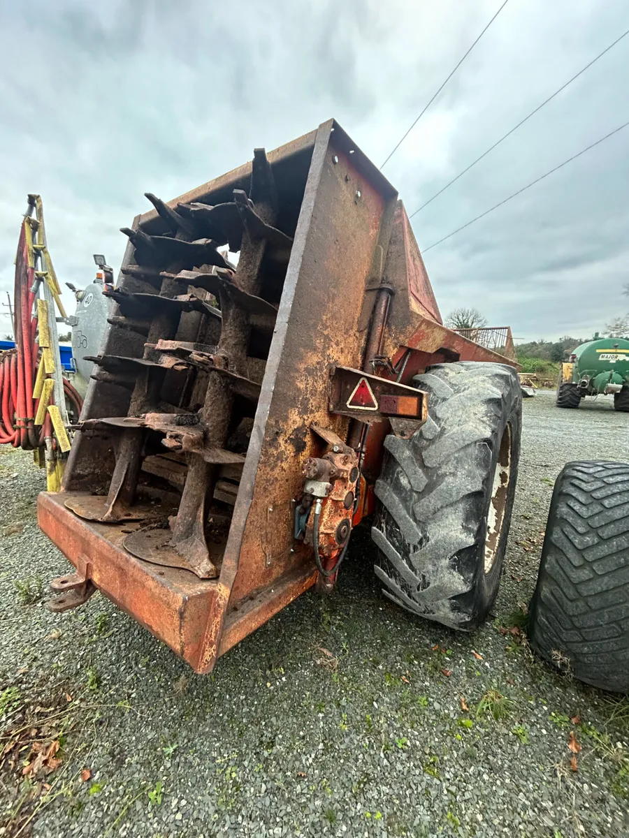 KTWO Muck Spreader Duo 1000 17 Cubic Metre - Image 4
