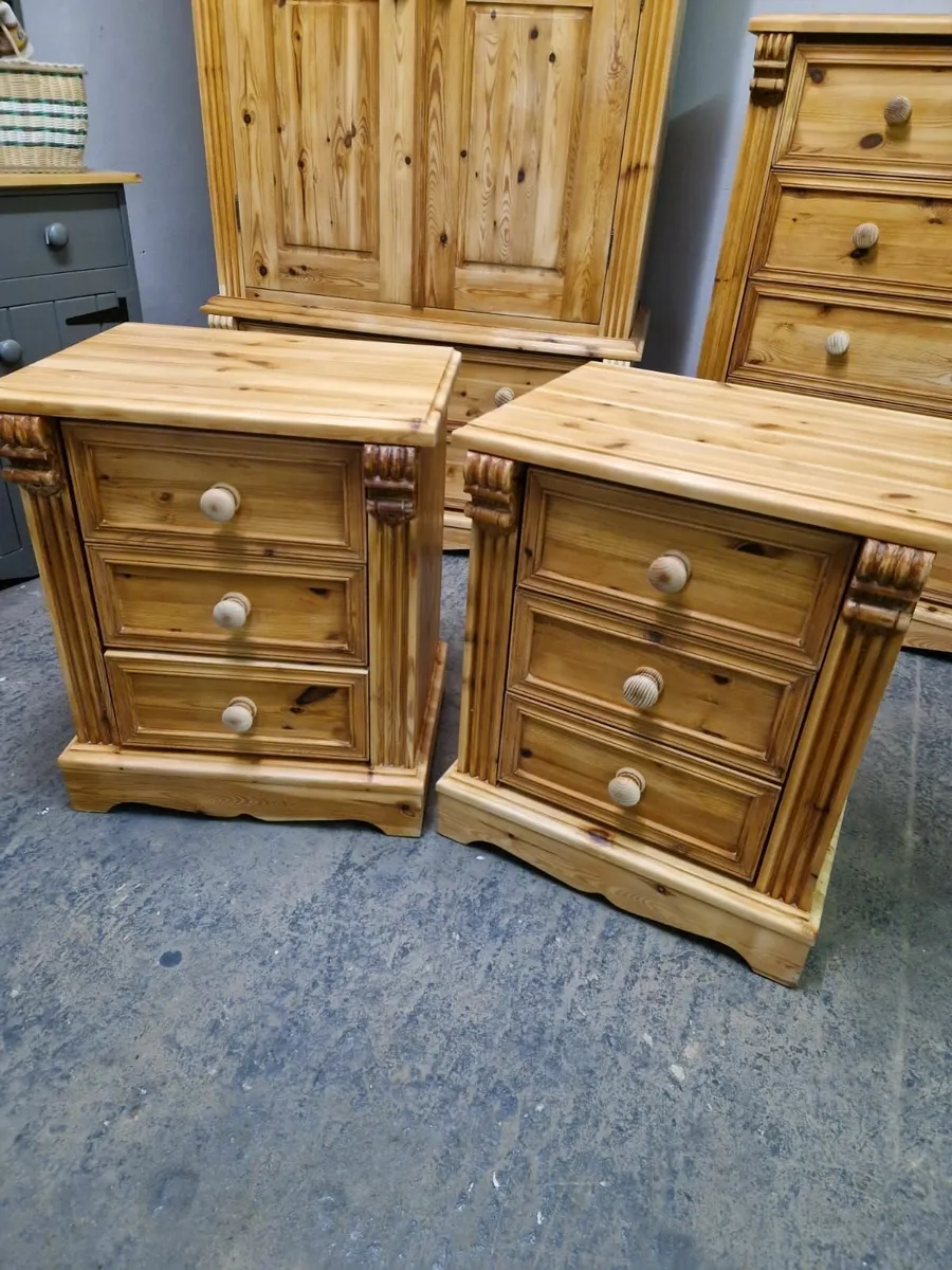 Vintage pine wardrobe, chest, pair lockers - Image 3