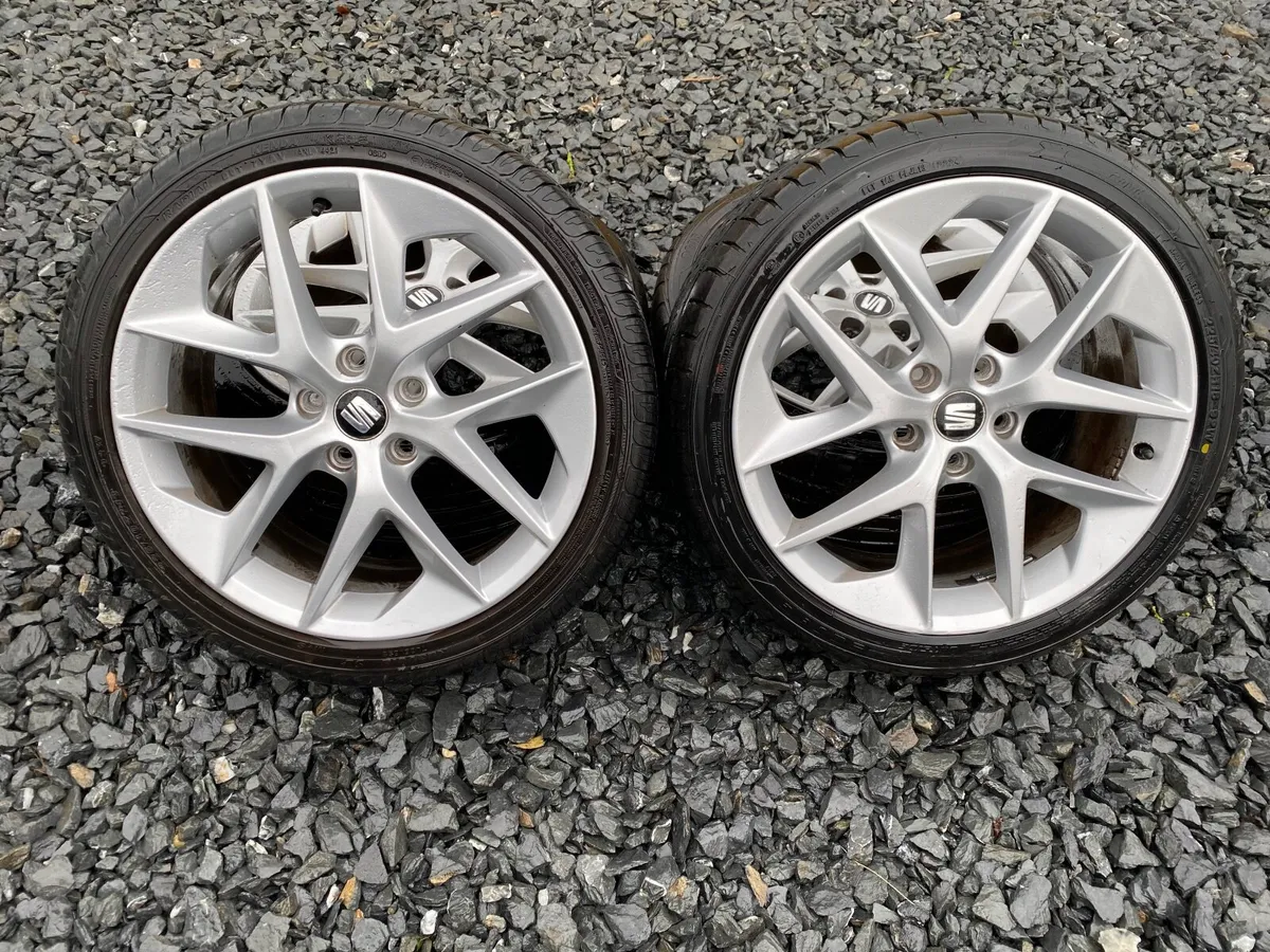 18inch 5x112 Genuine Seat Leon FR Alloys - Image 1