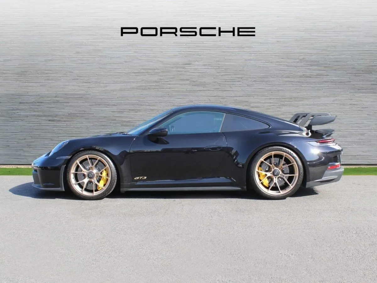 Porsche 911 GT3 - Image 3