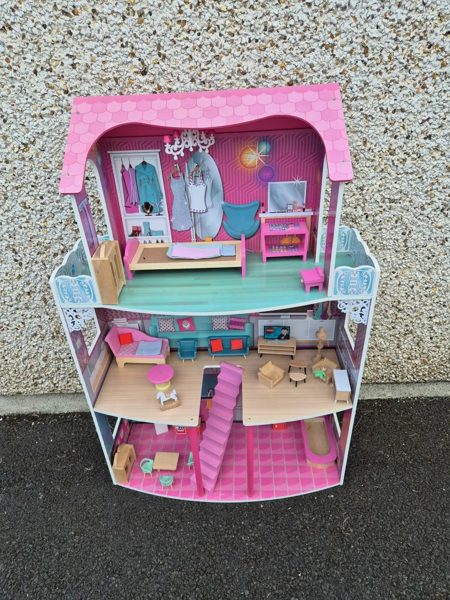 Dolls house