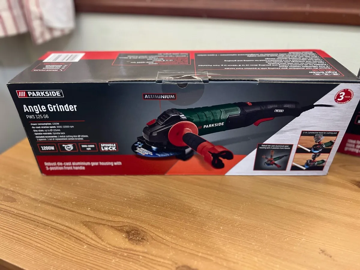 Parkside Angle Grinder With Metal Cutting Disc - Image 3
