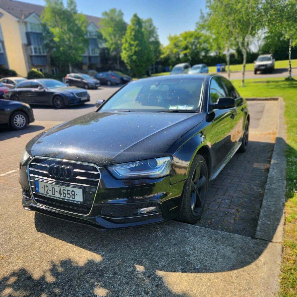 12 Audi A4 2.0tdi Sline nct&tax €3750 - Image 2