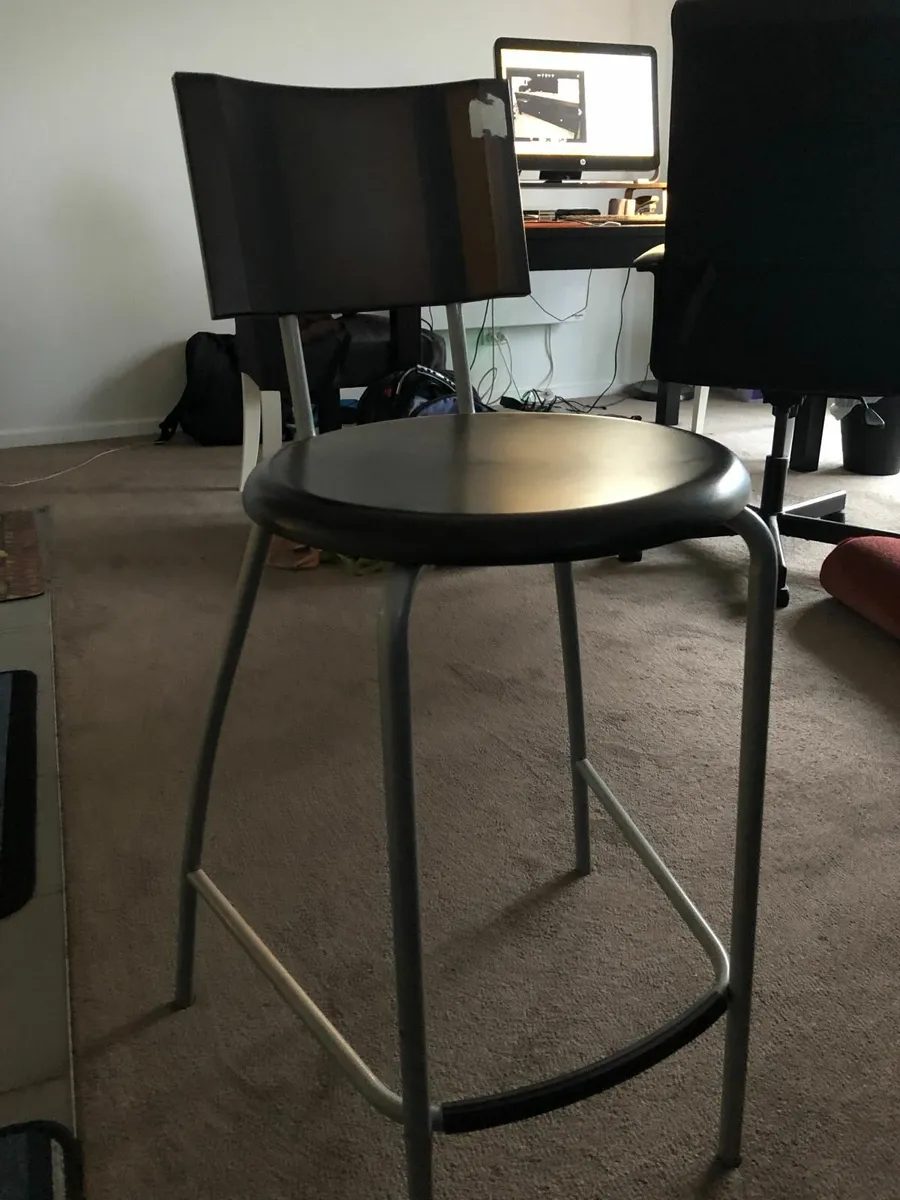 Bar stools (x2)