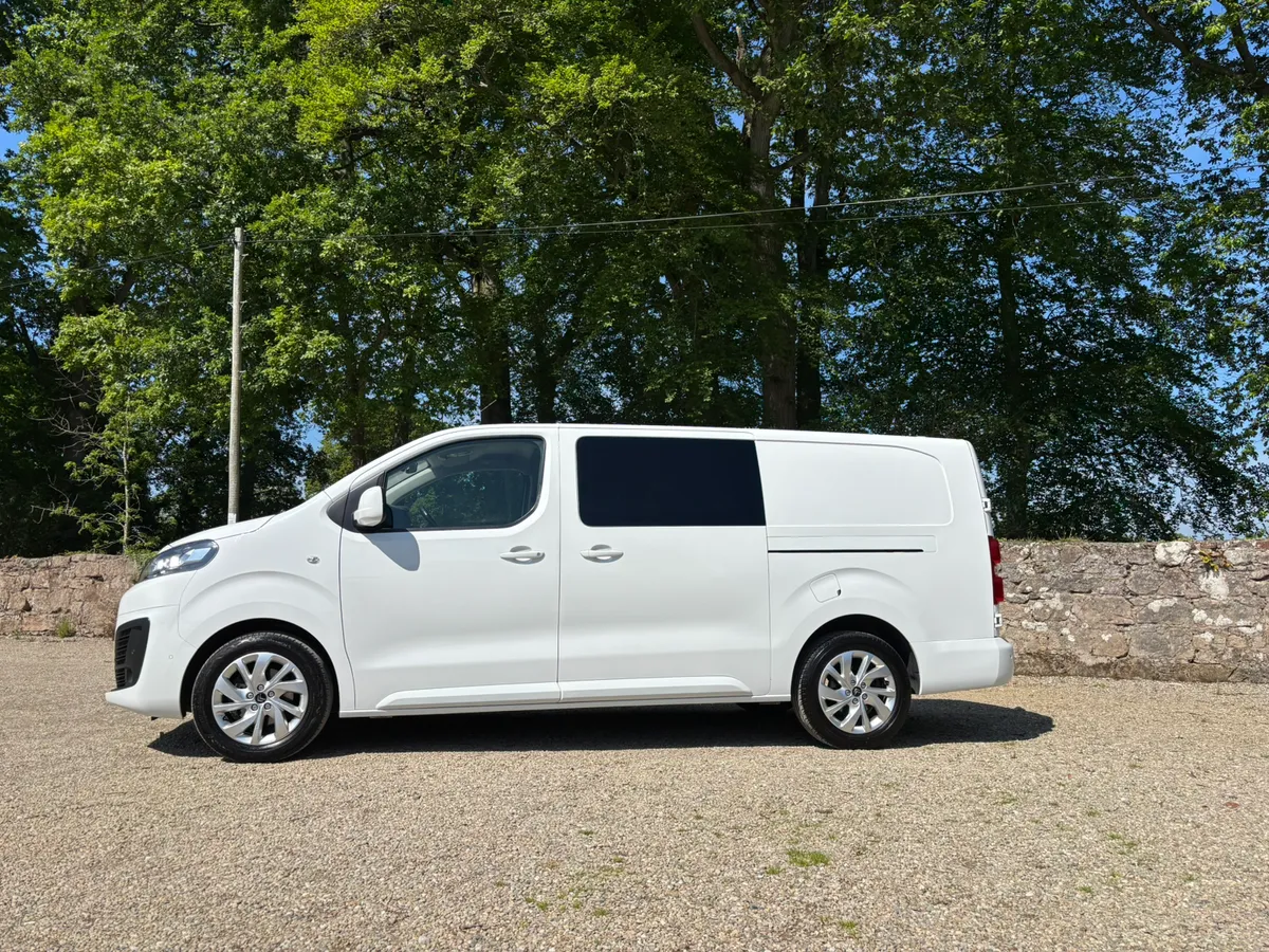 2020 Citroen Dispatch crew cab - Image 2