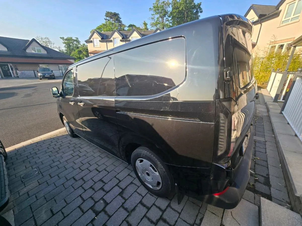 Ford Transit custom (new model) - Image 3