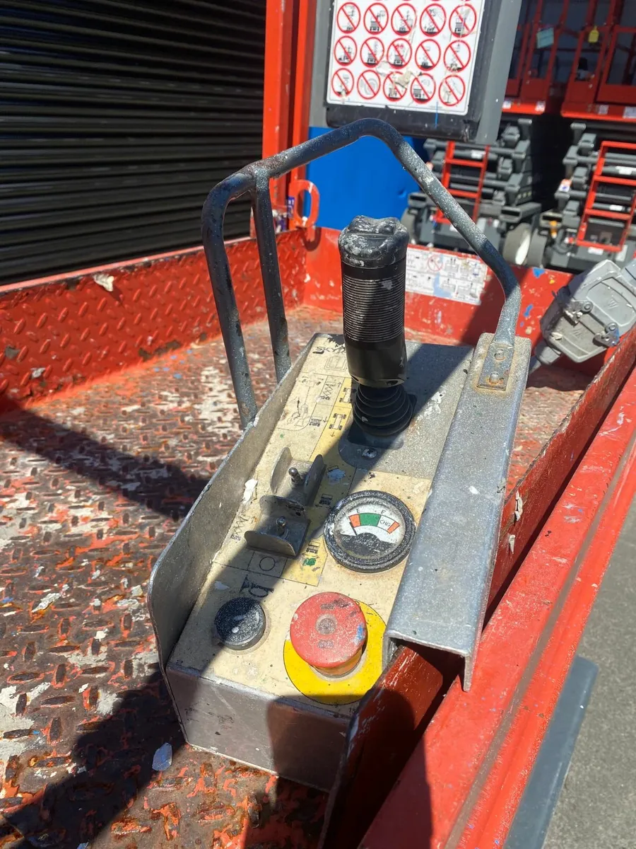 Skyjack 3219 Scissor Lift Used - Image 3