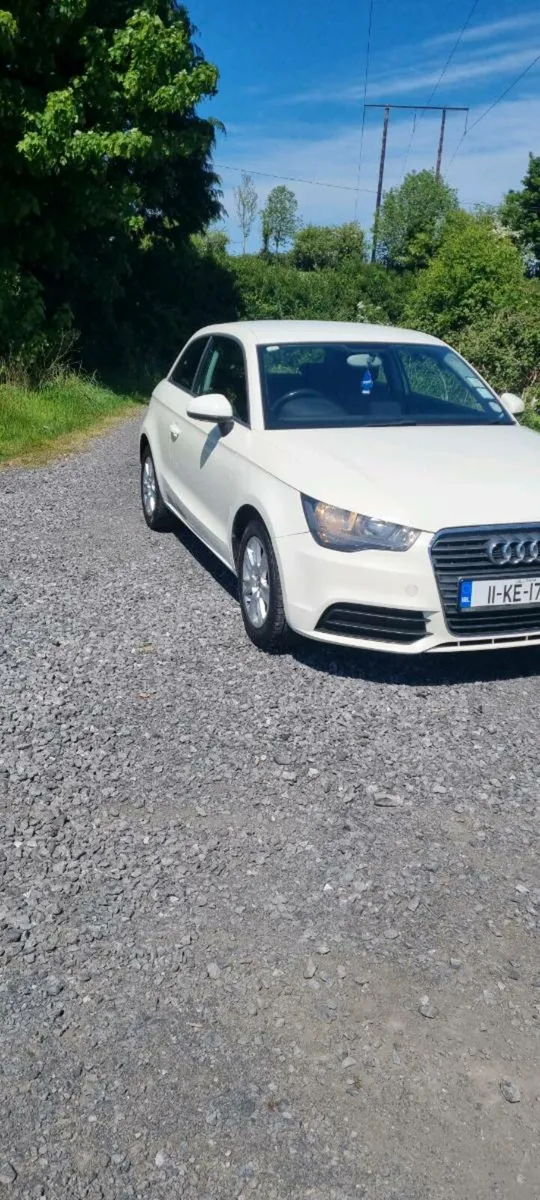 2011 audi a1 - Image 2