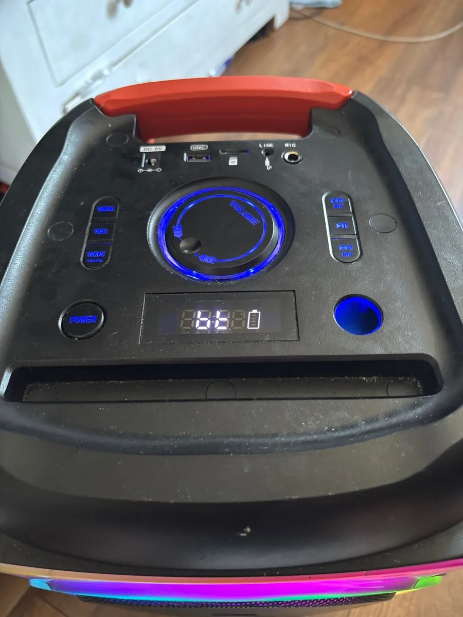 Speaker/xbox one and elite controller - Image 2