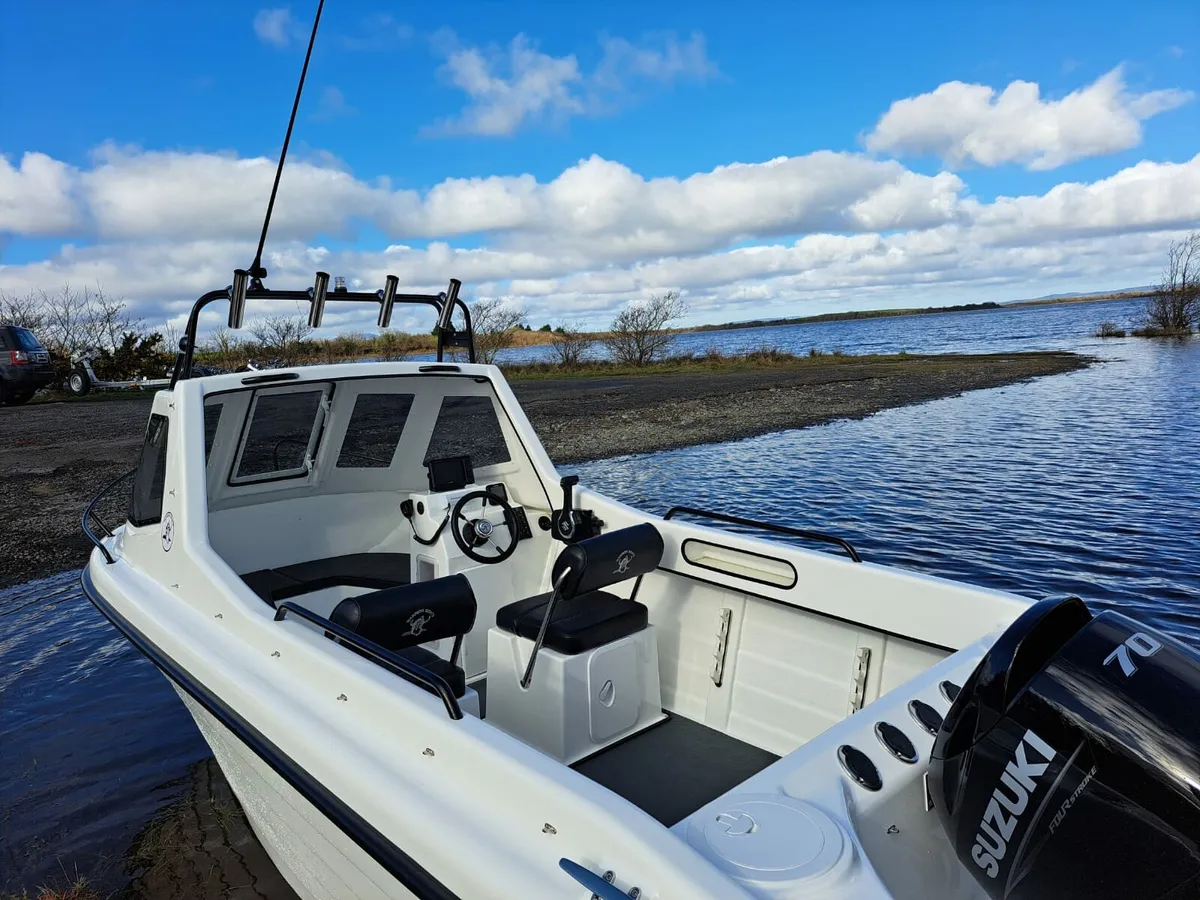 Boat & Trailer - Image 1