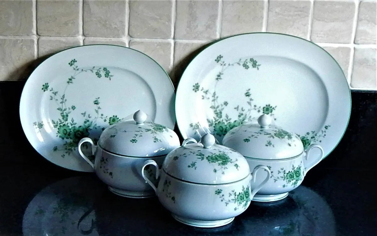 Selection of Noritake Ireland Serving Platters - Image 1