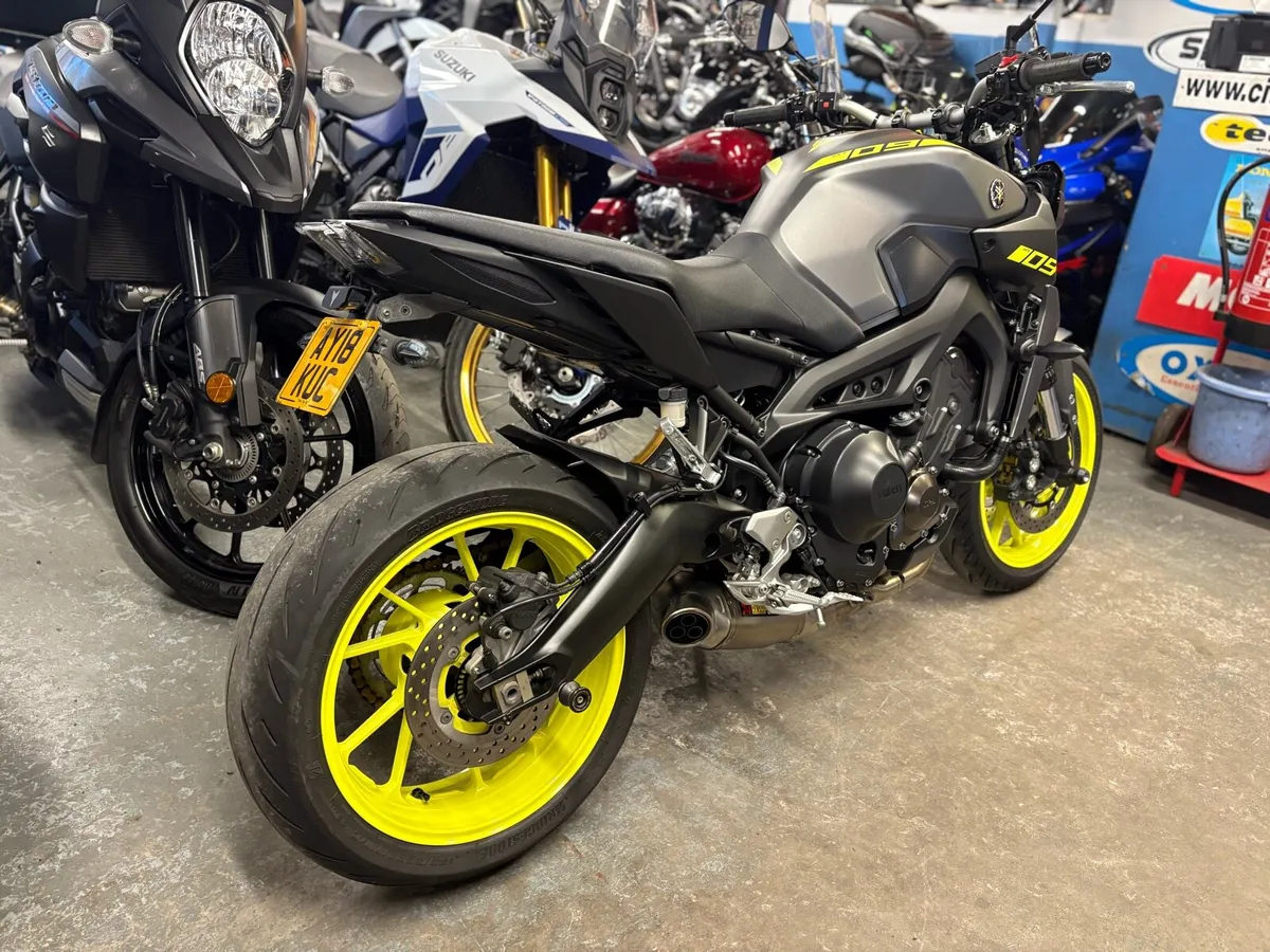 2018 YAMAHA MT09 - Image 3