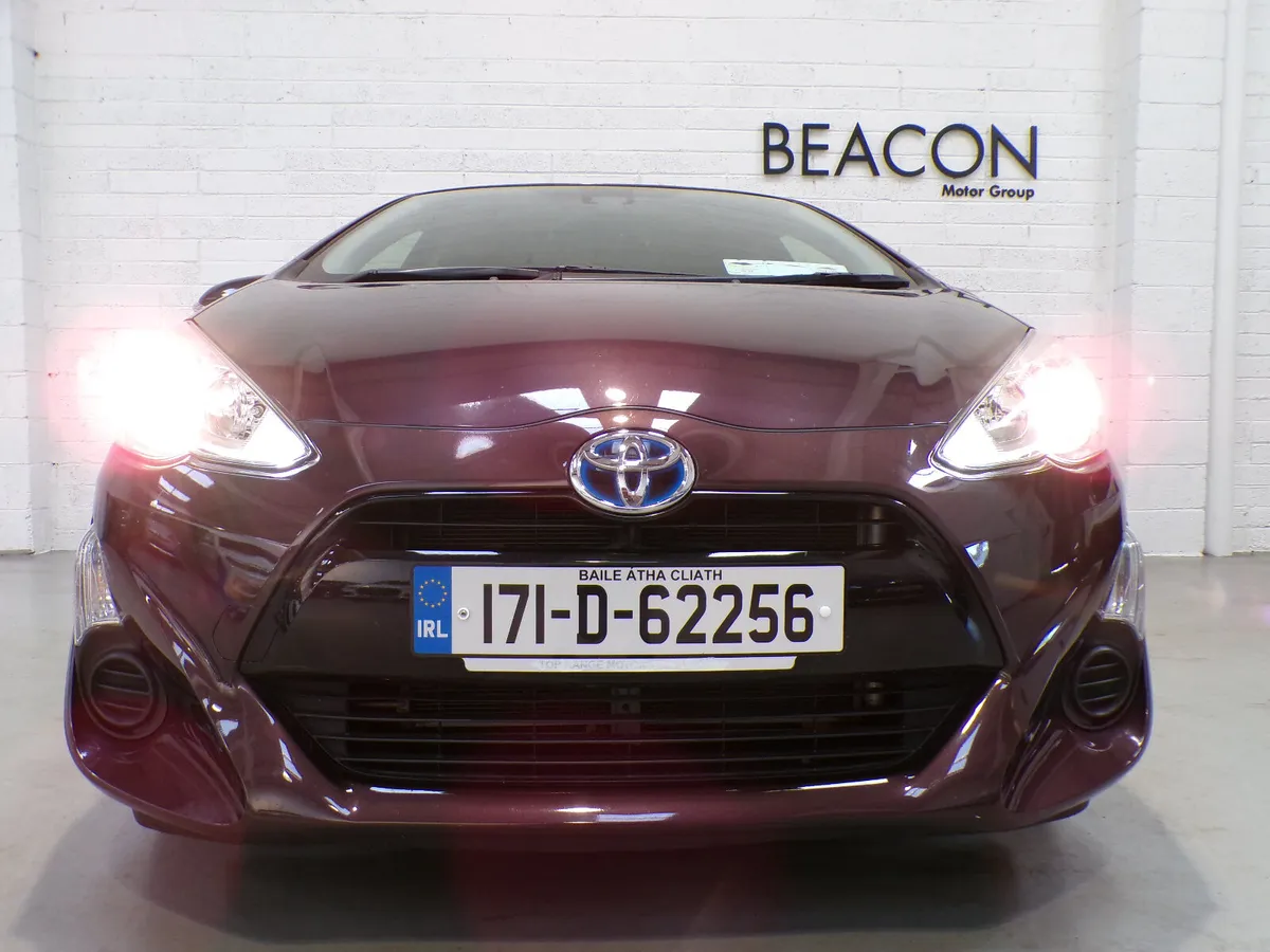 TOYOTA AQUA HYBRID TYPE-S AUTO*FULL SAFETY PACK*CO - Image 3