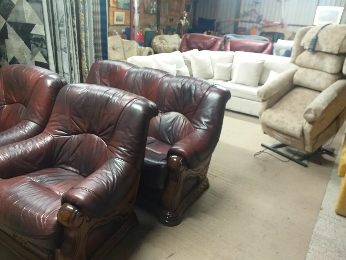 Lots of mixed furniture to choose from - Image 2